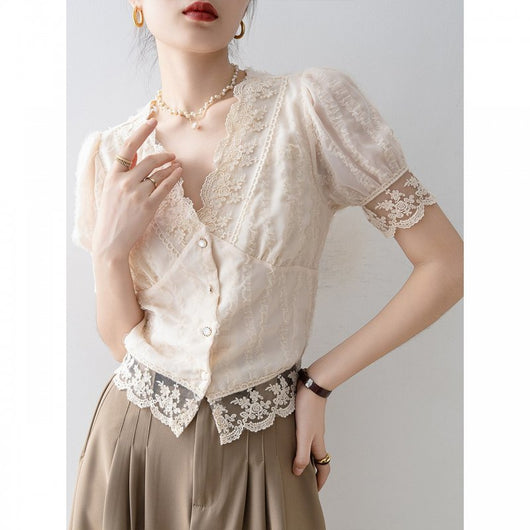 Blusa Elegante de Verano con Encaje y Manga Corta - Image 6
