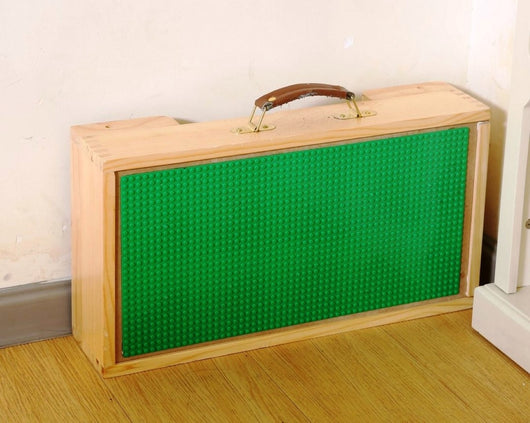 Mesa Plegable Infantil 2 en 1 con Pizarrón y Bloques de Construcción - Image 5
