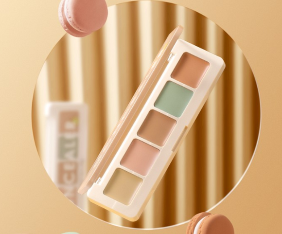 Corrector de Cobertura Total - Crema Primer Resistente para Manchas, Acné y Ojeras