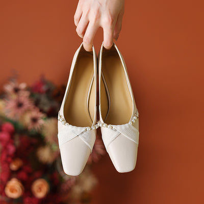 Zapatos de Dama Elegantes con Perlas Decorativas - Image 2