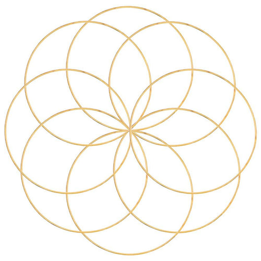 Atrapasueños Dorado con Carillón de Viento - Decoración Floral de Hierro Forjado