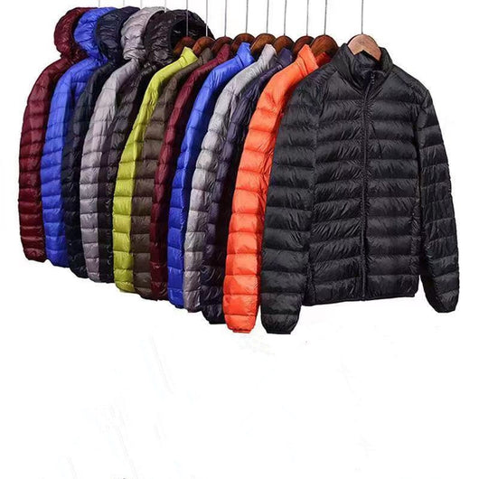 Chamarra de Plumas Ligera con Capucha para Hombre - Image 9