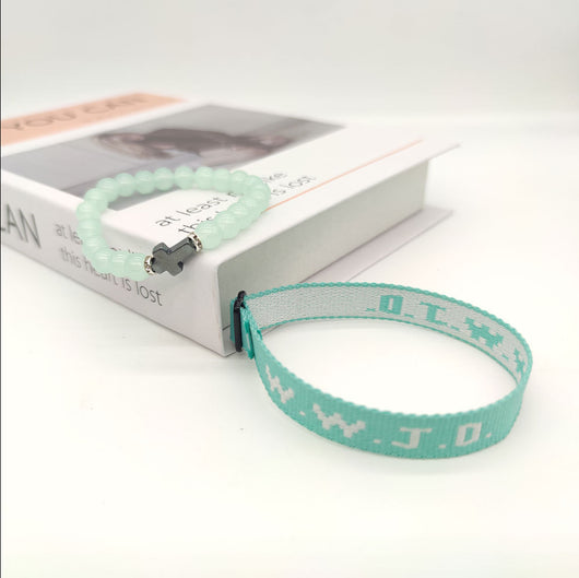 Pulsera Ajustable con Cinta Jacquard Estampada WWJD Unisex - Image 44