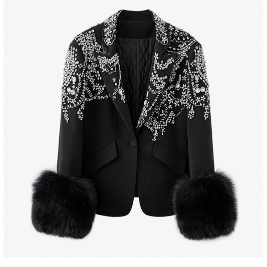 Blazer Elegante Negro con Cuello Solapa y Detalles en Strass