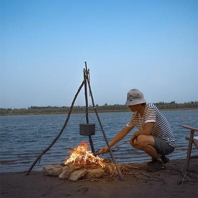 Soporte Triangular Colgante para Ollas de Camping - Image 5