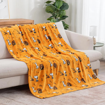 Cobija de felpa Peanuts Velvet Loft Snoopy 140 x 178 cm – Diseño The Flying Ace, oficial y ultra suave - Tekeno