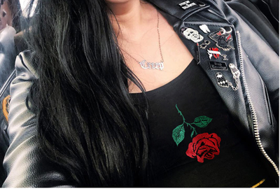 Camisola Corta con Bordado de Rosas - Image 8