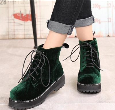 Botas Vintage de Terciopelo con Tiras - Botines Martin de Tacón Grueso - Image 4
