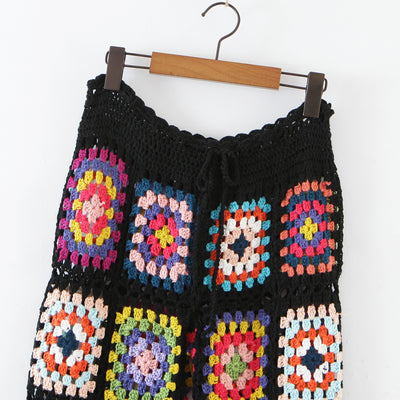 Pantalones Tejidos a Mano con Flores en Cintura Alta - Image 3