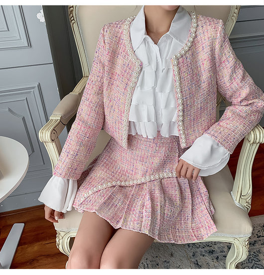 Conjunto Elegante de Chaqueta Tweed y Blusa Plisada para Mujer - Image 14