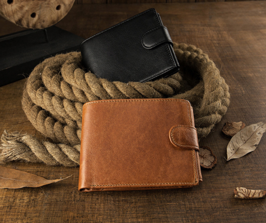 Billetera Corta de Cuero Genuino Personalizada para Hombre - Image 5