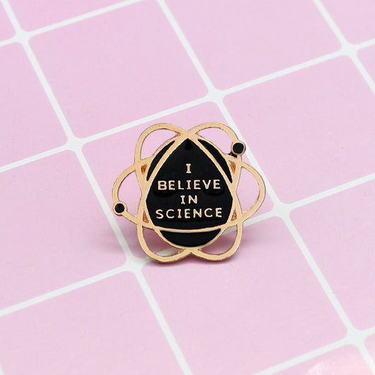 Broche Insignia Infantil Universo y Planetas para Chaqueta - Image 7