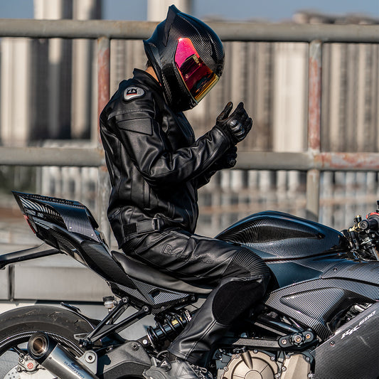 Pantalones de Cuero Impermeables para Motociclista - Hombre y Mujer - Image 2