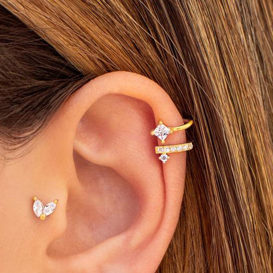 Aretes de Clip en Plata Esterlina con Diamantes Geométricos Premium