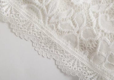 Shorts de Encaje para Mujer - Cómodos y Versátiles en Negro y Blanco - Image 12