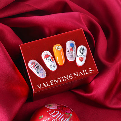 Set de Stickers de Uñas Adhesivas Diseño Osito Amor, Labios Rojos y Marca de Agua - Image 3