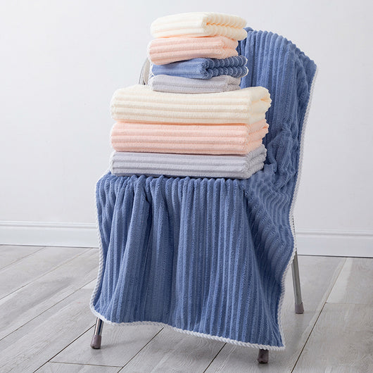 Set de 3 Toallas de Baño Coral Fleece - Caja de Regalo Premium - Image 5