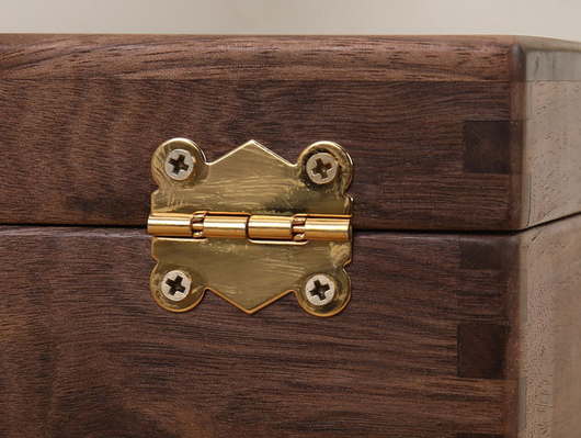 Gabinete de Almacenamiento en Madera Maciza para Cosméticos - Image 8