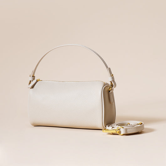 Bolso Axilar de Cuero Genuino con Textura Minimalista - Image 8