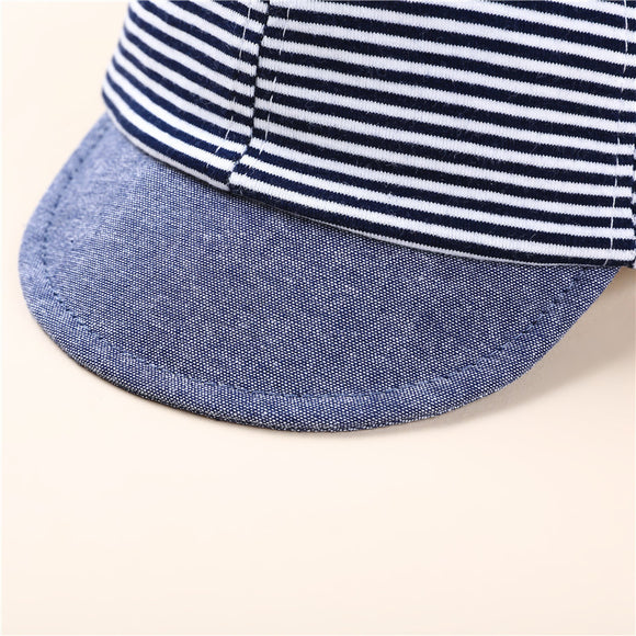 Gorro de Algodón a Rayas para Bebé con Etiqueta de Calidad Premium