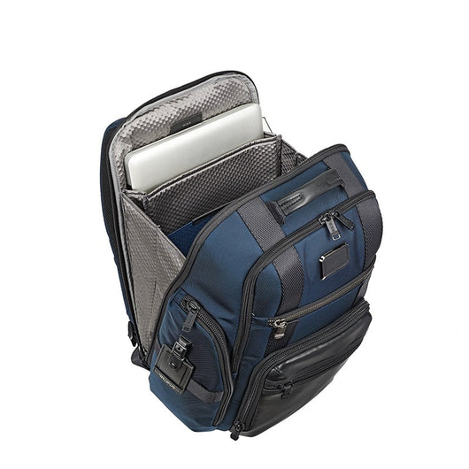 Mochila Funcional de Nylon para Hombre - Diseño Minimalista y Resistente - Image 5