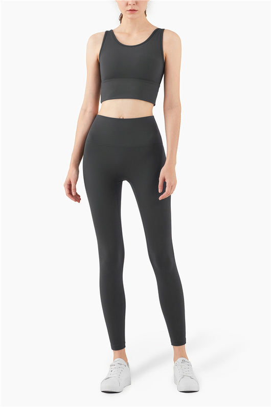 Pantalones Deportivos Cintura Alta Ajustados en Nude - Image 27