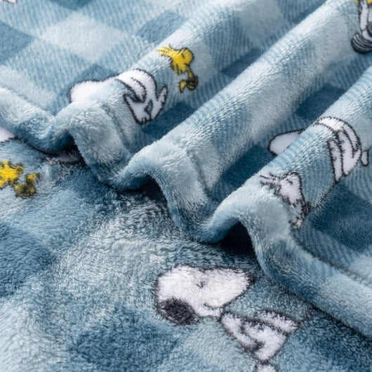 Cobija de felpa Peanuts Velvet Loft Snoopy 140 x 178 cm – Diseño The Flying Ace, oficial y ultra suave - Tekeno