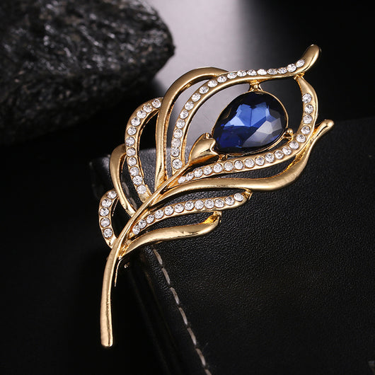 Broche de Plumas con Cristales Brillantes - Image 4