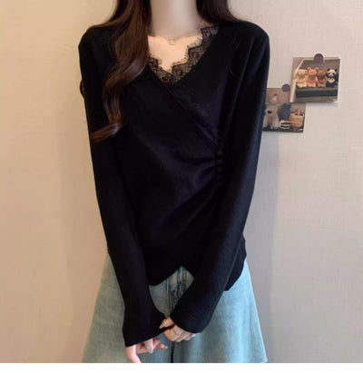 Blusa Manga Larga con Encaje Irregular y Escote en V - Image 21