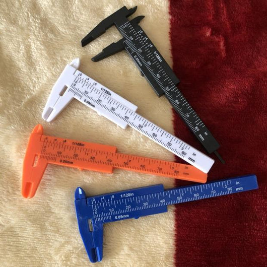 Regla de Doble Escala Plástica para Mediciones Precisas - Image 16