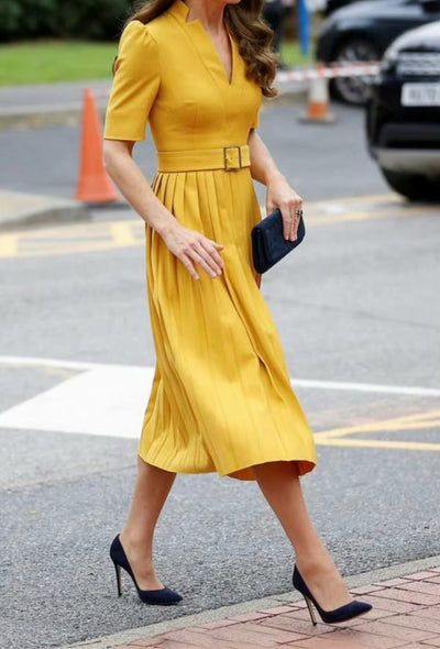 Vestido Midi Ajustado con Compresión y Pliegues Decorativos - Image 16
