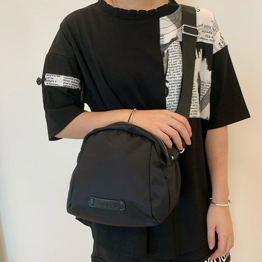 Bolso Bandolera Versátil para Mujer - Diseño Moderno y Funcional - Image 9