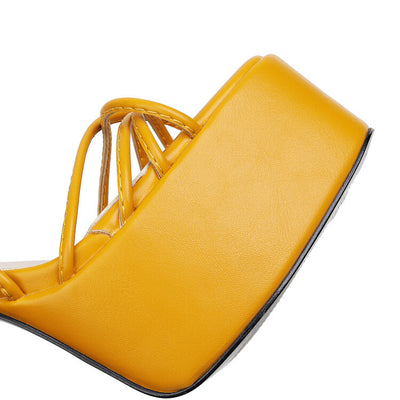Zapatos Plataforma Cuadrada con Tiras Cruzadas y Tacón Robusto - Image 9