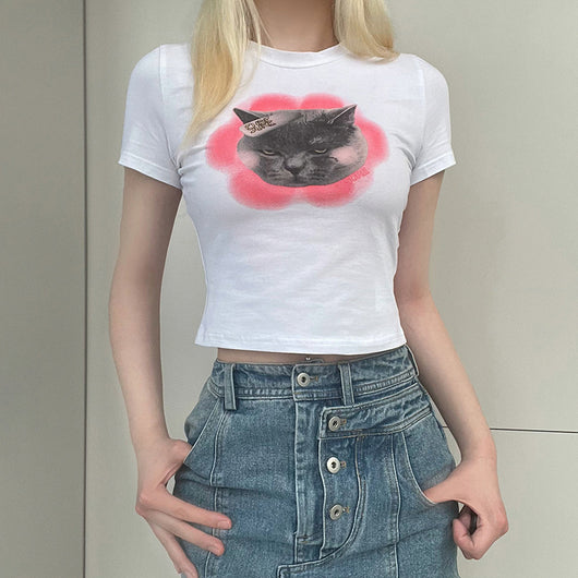 Playera Blanca Básica con Estampado de Gato Kawaii - Cómoda y Versátil para Verano 2023 - Image 4