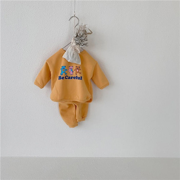 Conjunto de Buzo y Pantalón Infantil con Estampado de Osito Cartoon