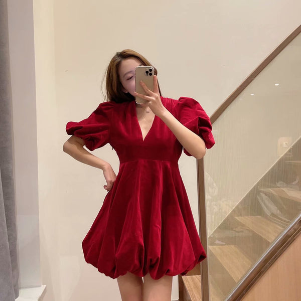 Vestido Mini de Terciopelo con Mangas Abullonadas - Estilo Europeo y Americano