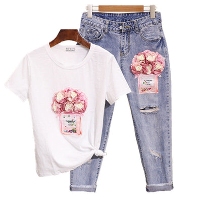 Conjunto Denim con Botella de Perfume Floral y Camiseta Estampada Lentejuelas - Image 18