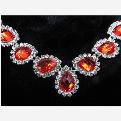 Conjunto de Collar y Aretes de Diamantes Elegante - Image 3