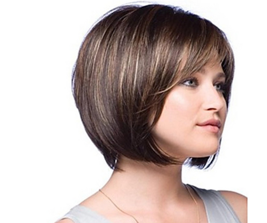 Peluca de Cabello Corto Liso Castaño - Estilo Fashion - Image 2