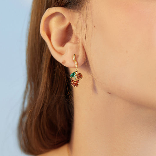 Aretes de Cereza Elegantes y Versátiles para Mujer - Image 6