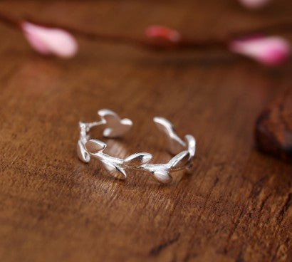 Anillo de Plata con Hoja de Olivo - Diseño Minimalista para Mujer - Image 15