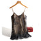 Top de Encaje Elegante con Tirantes Finos y Cuello Halter