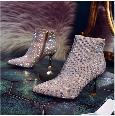 Botines Cortos Dorados con Punta Diamantada para Damas de Honor y Bodas - Image 5