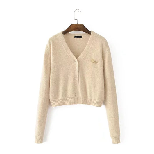Cardigan de Punto con Bordado de Letras y Botones Peluche - Estilo Europeo Moderno - Image 5