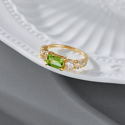 Anillo Rectangular de Plata 925 con Baño de Oro K e Incrustación de Olivino Verde - Image 3
