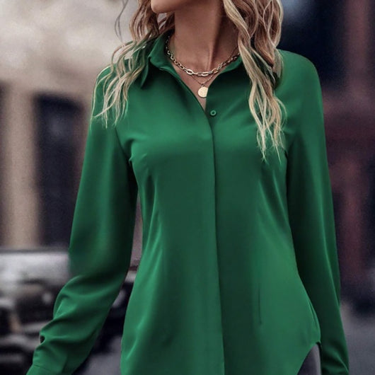 Blusa Ejecutiva Solapa Satinada Manga Larga Slim Fit para Mujer - Image 3