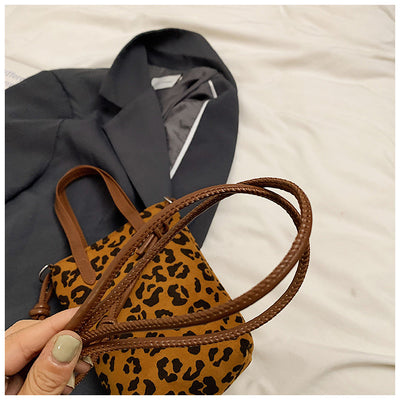 Bolsa Crossbody Retro Leopardo Otoño Invierno - Bandolera Ante Versátil para Teléfono - Image 32