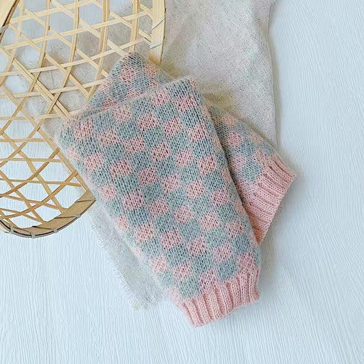 Pañoleta Cuadrillé Tejida Cálida para Niños - Multicolor - Image 7