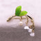 Broche Lirio de los Valles con Esmalte Verde Degradado