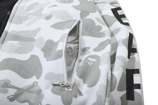 Sudadera de Polar con Estampado Calavera Camuflaje Blanco y Negro - Image 12
